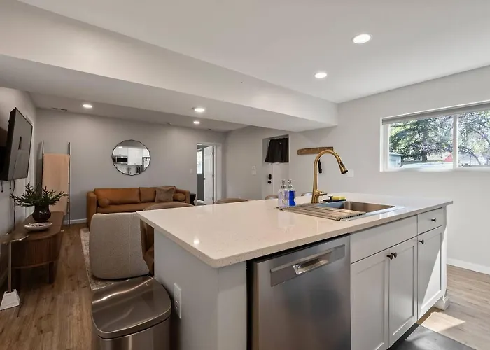 Clintonville Brand New * Columbus