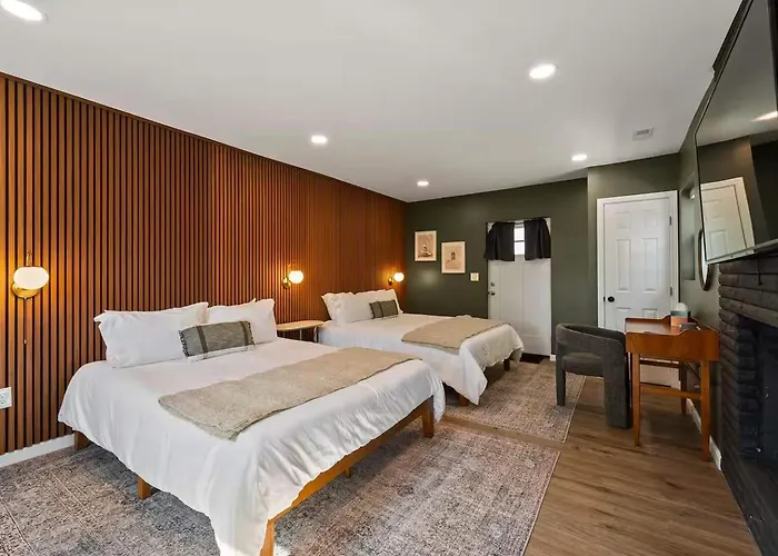 Clintonville Brand New Apartment Columbus
