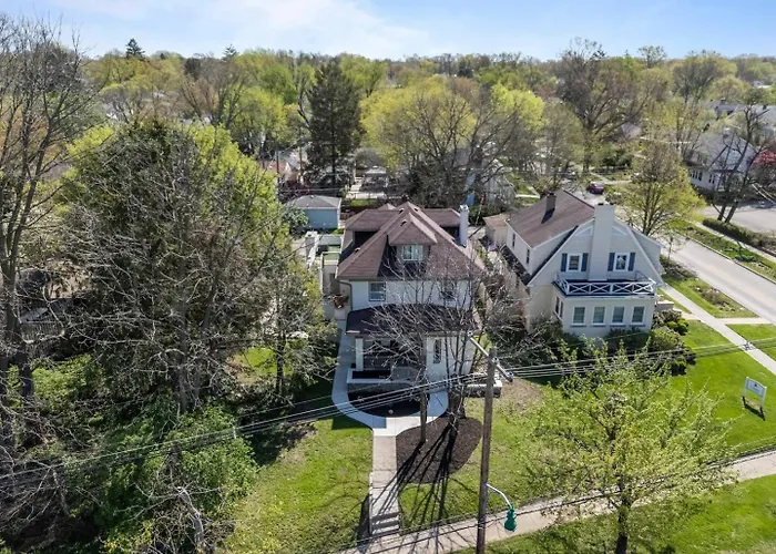 Clintonville Brand New *